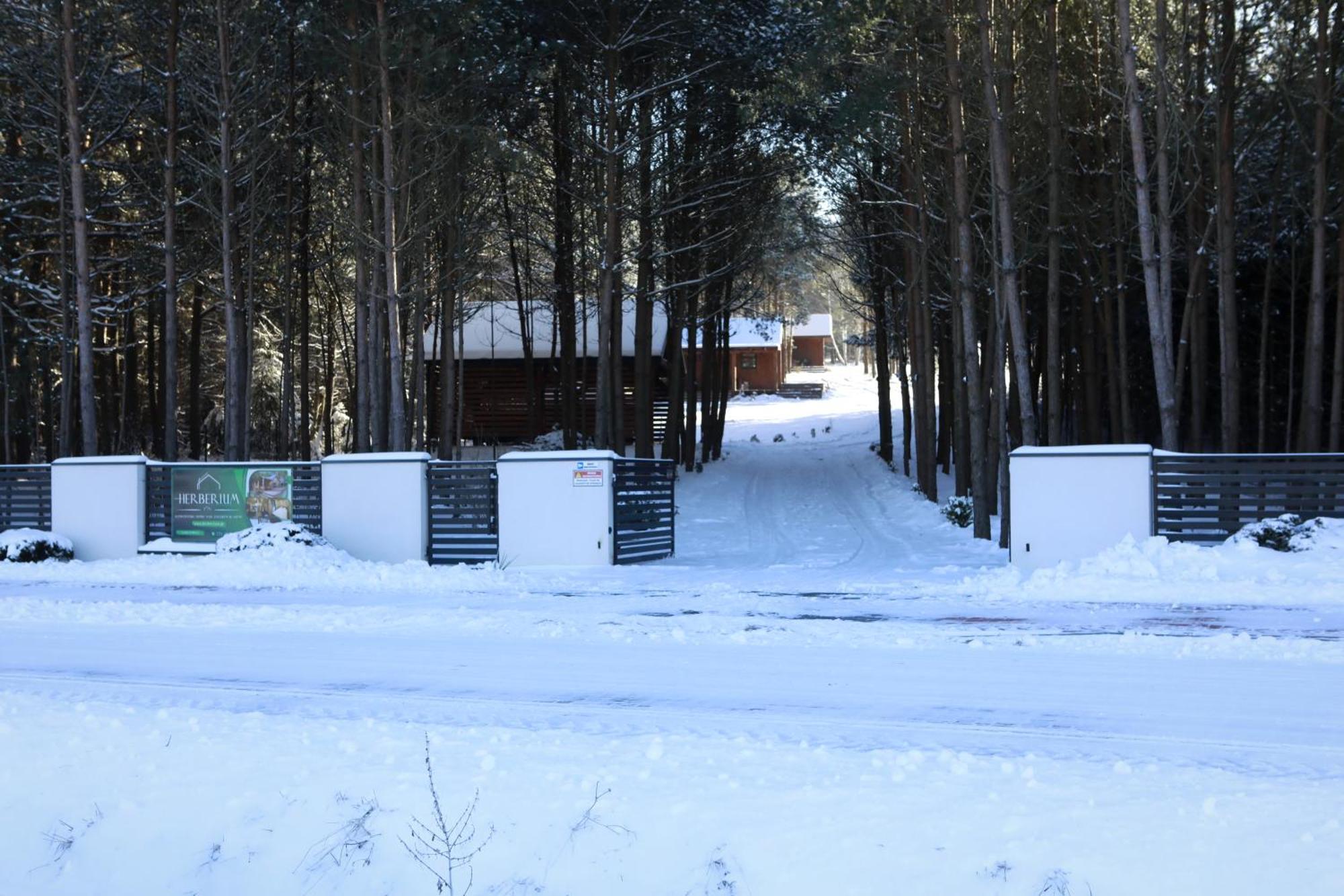 Domki Nad Zalewem W Jacni Adamow  Exterior photo